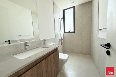 Townhouse in Town Square, Dubai, UAE 4 bedrooms, 315.4 sq.m. № 622616 - photo 14