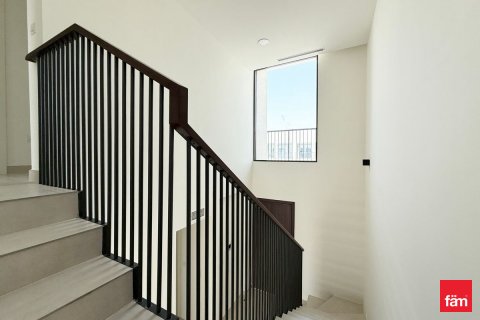 Townhouse in Town Square, Dubai, UAE 4 bedrooms, 315.4 sq.m. № 622616 - photo 10
