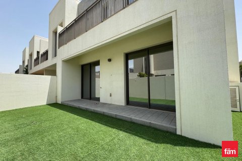 Shtëpi në qytet në Dubai, Emiratet e Bashkuara Arabe 4 dhoma gjumi, 262.5 m2. № 610198 - Foto 26