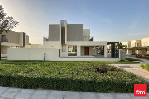 Shtëpi në qytet në Dubai, Emiratet e Bashkuara Arabe 4 dhoma gjumi, 262.5 m2. № 610198 - Foto 5