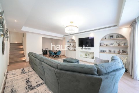 Villa in Arabian Ranches, Dubai, UAE 3 bedrooms, 228 sq.m. № 625361 - photo 27