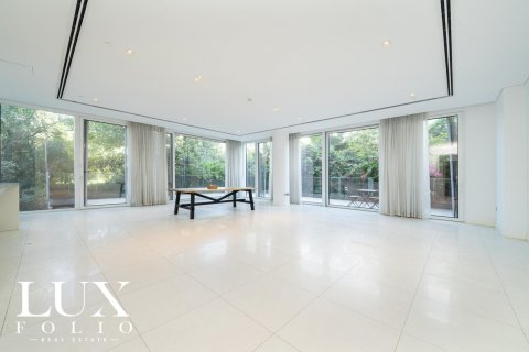 Byt v Al Barari, Dubai, SAE 2 ložnice, 270 m² Č.: 627933 - fotografie 11
