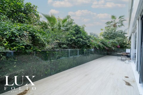 Byt v Al Barari, Dubai, SAE 2 ložnice, 270 m² Č.: 627933 - fotografie 3