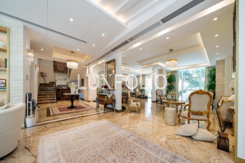 Villa in Motor City, Dubai, UAE 5 bedrooms, 753 sq.m. № 627934 - photo 9