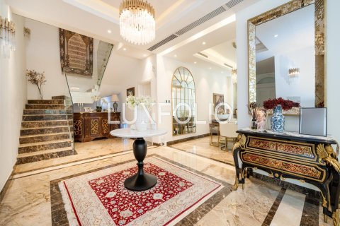 Villa in Motor City, Dubai, UAE 5 bedrooms, 753 sq.m. № 627934 - photo 5