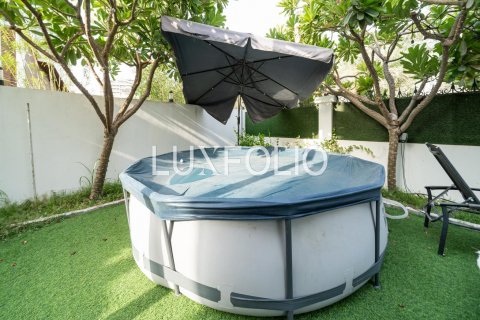 Villa Jumeirah Village Circle, Dubaijā, AAE 5 istabas, 545 m2 Nr. 627850 - attēls 8