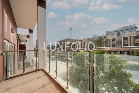 Villa Jumeirah Village Circle, Dubaijā, AAE 5 istabas, 545 m2 Nr. 627850 - attēls 14