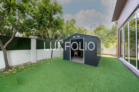 Villa Jumeirah Village Circle, Dubaijā, AAE 5 istabas, 545 m2 Nr. 627850 - attēls 6