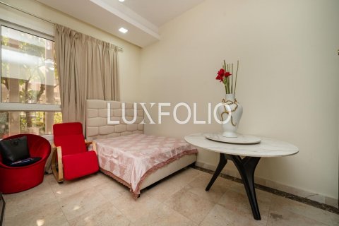 Villa Jumeirah Village Circle, Dubaijā, AAE 5 istabas, 545 m2 Nr. 627850 - attēls 13