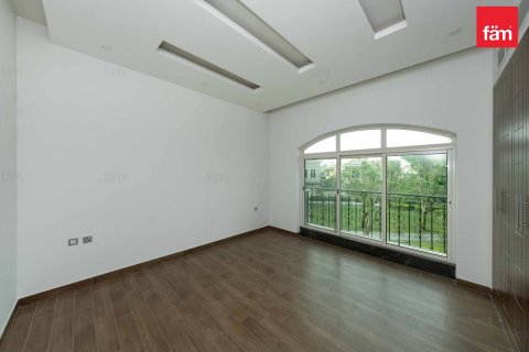 Vila v Dubai, SAE 5 spální, 571.3 m2 č. 569759 - Fotografia 16
