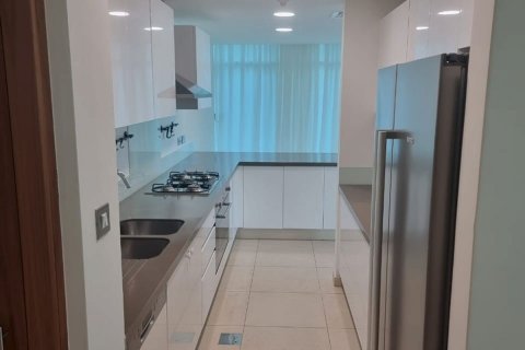 Apartment in Al Raha Beach, Abu Dhabi, UAE 3 bedrooms, 227 sq.m. № 593992 - photo 6