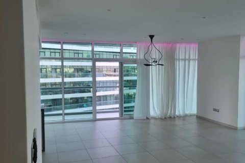 Apartment in Al Raha Beach, Abu Dhabi, UAE 3 bedrooms, 227 sq.m. № 593992 - photo 11