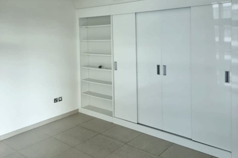 Apartment in Al Raha Beach, Abu Dhabi, UAE 3 bedrooms, 227 sq.m. № 593992 - photo 12