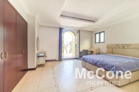 Villa in affitto a Palm Jumeirah, Dubai, EAU 4 camere da letto, 619.57 mq. № 586835 - foto 16