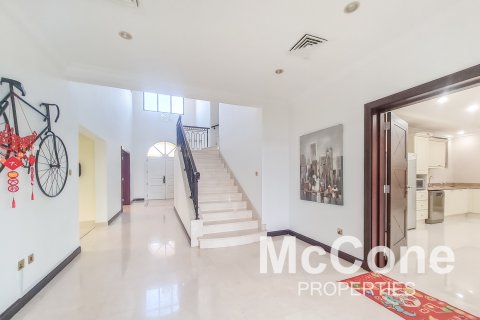Villa in affitto a Palm Jumeirah, Dubai, EAU 4 camere da letto, 619.57 mq. № 586835 - foto 21