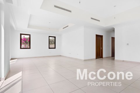 Vila v Arabian Ranches 2, Dubai, SAE 5 ložnice, 324.05 m² Č.: 586837 - fotografie 1