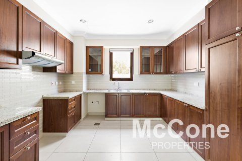 Vila v Arabian Ranches 2, Dubai, SAE 5 ložnice, 324.05 m² Č.: 586837 - fotografie 7