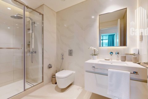 Apartmen di Dubai Harbour, Dubai, UAE 1 bilik tidur, 66.1 meter persegi № 595910 - foto 11