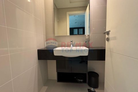 Apartament në Business Bay, Dubai, Emiratet e Bashkuara Arabe 1 dhomë gjumi, 79.5 m2. № 595904 - Foto 12