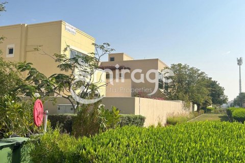 Vila v Al Raha Gardens, Abu Dhabi, SAE 4 ložnice, 402.2 m² Č.: 597282 - fotografie 1