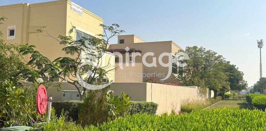 Vila v Al Raha Gardens, Abu Dhabi, SAE 4 ložnice, 402.2 m² Č.: 597282