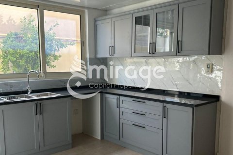 Vila v Al Raha Gardens, Abu Dhabi, SAE 4 ložnice, 402.2 m² Č.: 597282 - fotografie 9