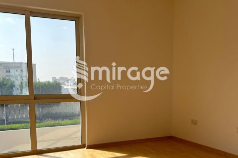 Vila v Al Raha Gardens, Abu Dhabi, SAE 4 ložnice, 402.2 m² Č.: 597282 - fotografie 6