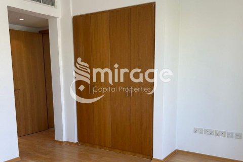 Vila v Al Raha Gardens, Abu Dhabi, SAE 4 ložnice, 402.2 m² Č.: 597282 - fotografie 5