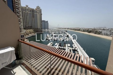 Müüa korter asukohaga Palm Jumeirah, Dubai, AÜE: 1 toaline, 51 m² Nr 627692 - pilt 2