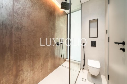 Appartamento in vendita a Downtown Dubai (Downtown Burj Dubai), Dubai, EAU 2 camere da letto, 145 mq. № 627690 - foto 13