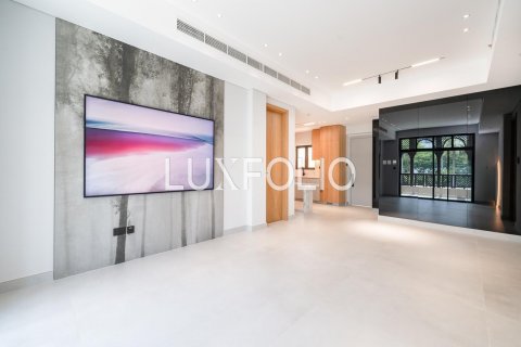 Appartamento in vendita a Downtown Dubai (Downtown Burj Dubai), Dubai, EAU 2 camere da letto, 145 mq. № 627690 - foto 5