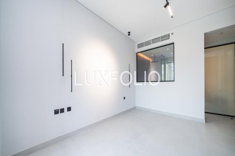 Appartamento in vendita a Downtown Dubai (Downtown Burj Dubai), Dubai, EAU 2 camere da letto, 145 mq. № 627690 - foto 15