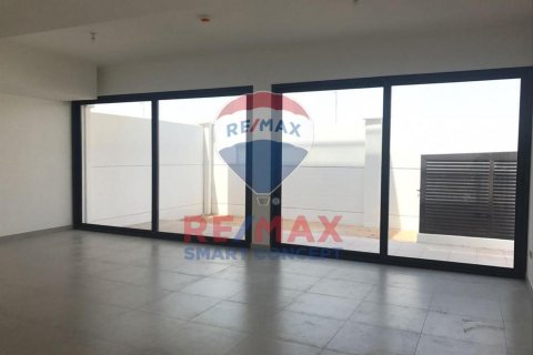 Vila di Al Salam Street, Abu Dhabi, UAE 5 bilik tidur, 288.1 meter persegi № 562800 - foto 6
