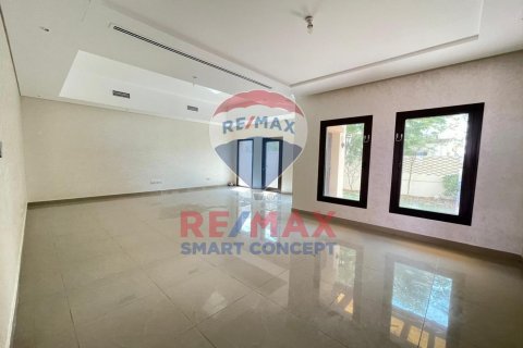 Vila v Al Salam Street, Abu Dhabi, SAE 3 spálne, 209 m2 č. 562801 - Fotografia 3