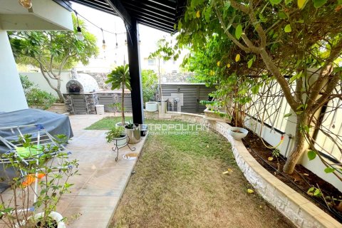 Villetta a schiera in vendita a Town Square, Dubai, EAU 4 camere da letto, 221 mq. № 592001 - foto 16