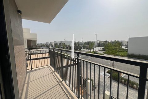 Vila na Yas Island, Abu Dhabi, SAE 4 ložnice, 209.1 m² Č.: 575893 - fotografie 17