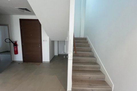 Vilë në Yas Island, Abu Dhabi, Emiratet e Bashkuara Arabe 3 dhoma gjumi, 168.7 m2. № 575892 - Foto 11