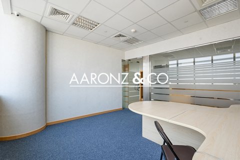 Jumeirah Lake Towers, Dubai, UAE의 임대용 사무실 169.4제곱미터 번호 629150 - 사진 6