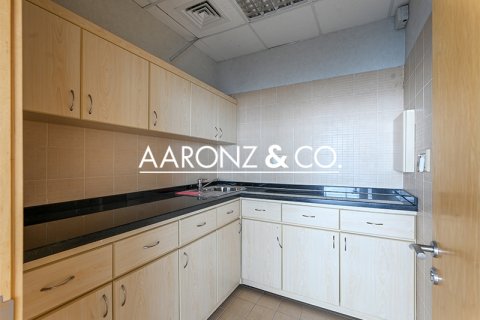 Jumeirah Lake Towers, Dubai, UAE의 임대용 사무실 169.4제곱미터 번호 629150 - 사진 10