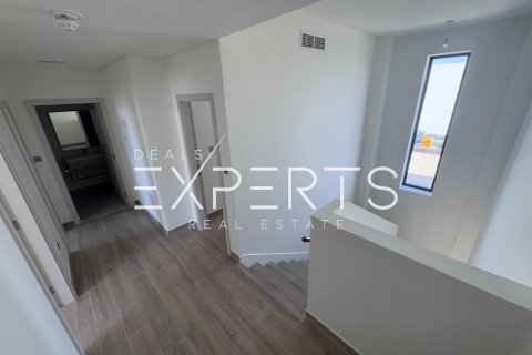 Řadový dům na Yas Island, Abu Dhabi, SAE 3 ložnice, 168.8 m² Č.: 596405 - fotografie 10