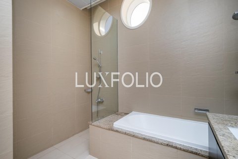 Müüa korter asukohaga Palm Jumeirah, Dubai, AÜE: 3 magamistoaga, 227 m² Nr 627639 - pilt 8
