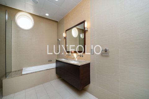Müüa korter asukohaga Palm Jumeirah, Dubai, AÜE: 3 magamistoaga, 227 m² Nr 627639 - pilt 7