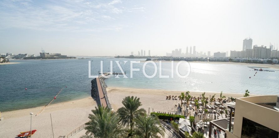 Korter asukohaga Palm Jumeirah, Dubai, AÜE: 3 magamistoaga, 227 m² Nr 627639