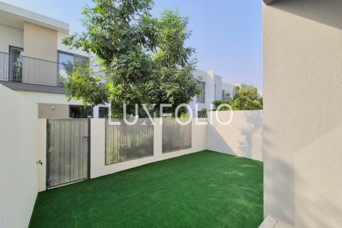 Townhouse sa Tilal Al Ghaf, Dubai, UAE 3 silid-tulugan, 200 sq.m. № 627645 - larawan 6