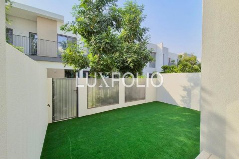 Townhouse sa Tilal Al Ghaf, Dubai, UAE 3 silid-tulugan, 200 sq.m. № 627645 - larawan 2