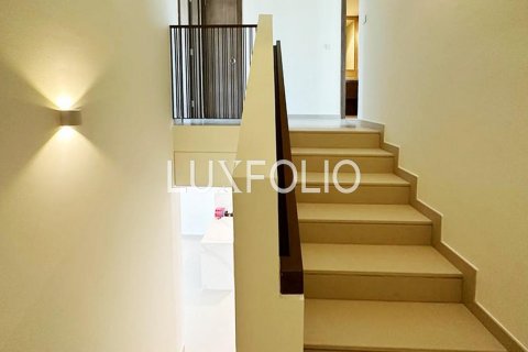 Townhouse sa Tilal Al Ghaf, Dubai, UAE 3 silid-tulugan, 200 sq.m. № 627645 - larawan 9