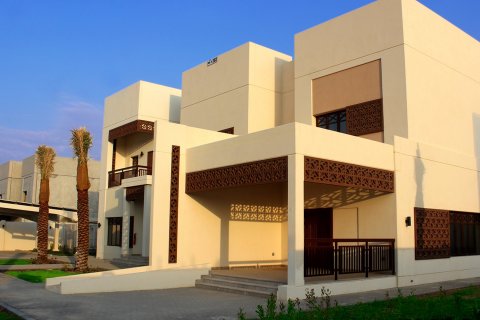 Al Ain、UAEにある開発プロジェクト AL JABER 306 VILLAS No231254
