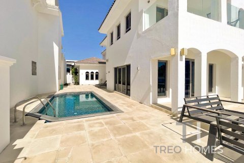 Vila v Palm Jumeirah, Dubai, SAE 4 ložnice, 465 m² Č.: 590253 - fotografie 2
