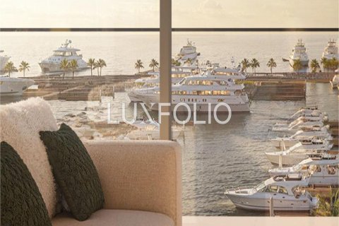 Appartamento in vendita a Mina Rashid, Dubai, EAU 3 camere da letto, 158 mq. № 627830 - foto 1