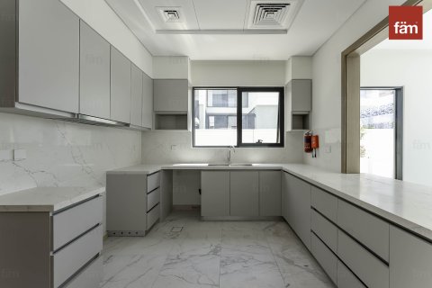 Villa para venda em Al Furjan, Dubai, EAU 4 quartos, 563.2 m2 № 582768 - foto 5